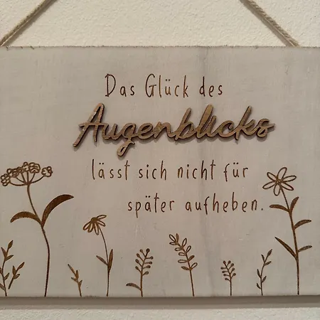 홈스테이 Themenzimmer Pusteblume Naehe Hauptbahnhof 뒤스부르크