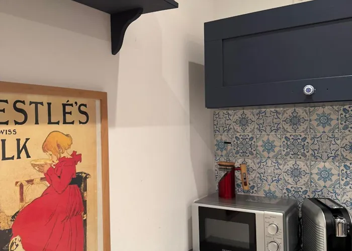 Themenzimmer Pusteblume Naehe Hauptbahnhof *