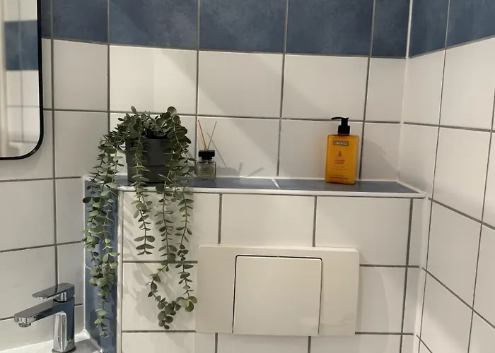 Themenzimmer Pusteblume Naehe Hauptbahnhof Privat bolig Duisburg